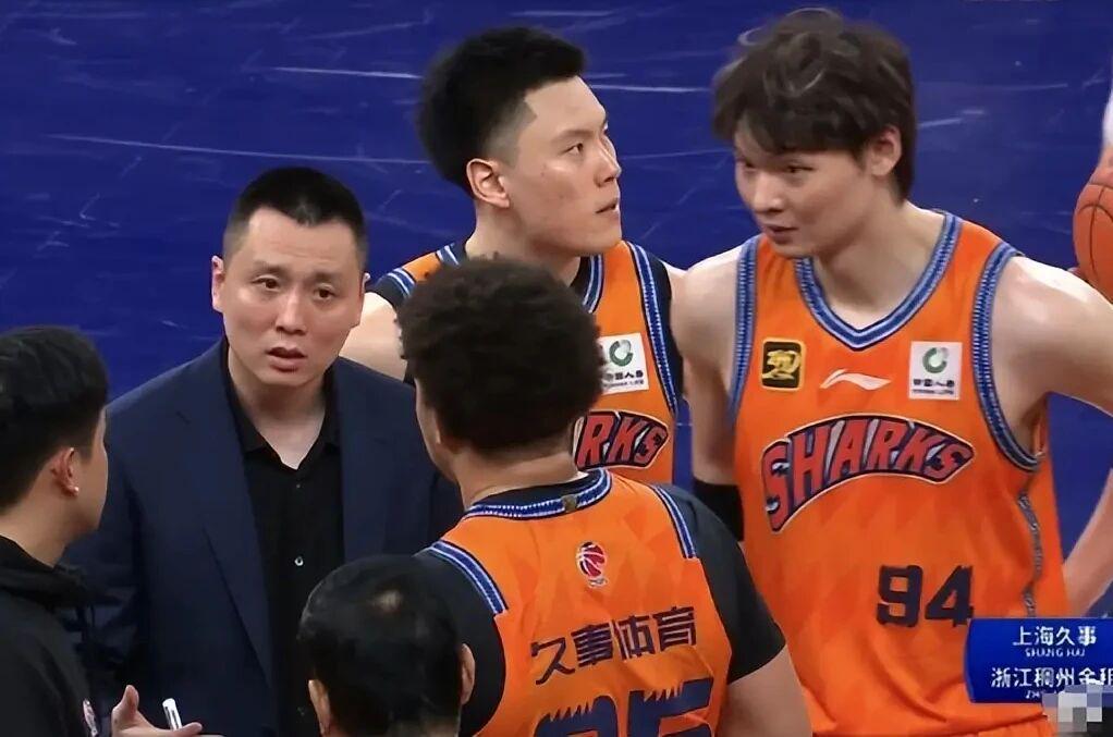 世界杯直播下载-CBA排名变天!广东打爆辽宁,北京近六战四负 山东六连胜新疆反弹