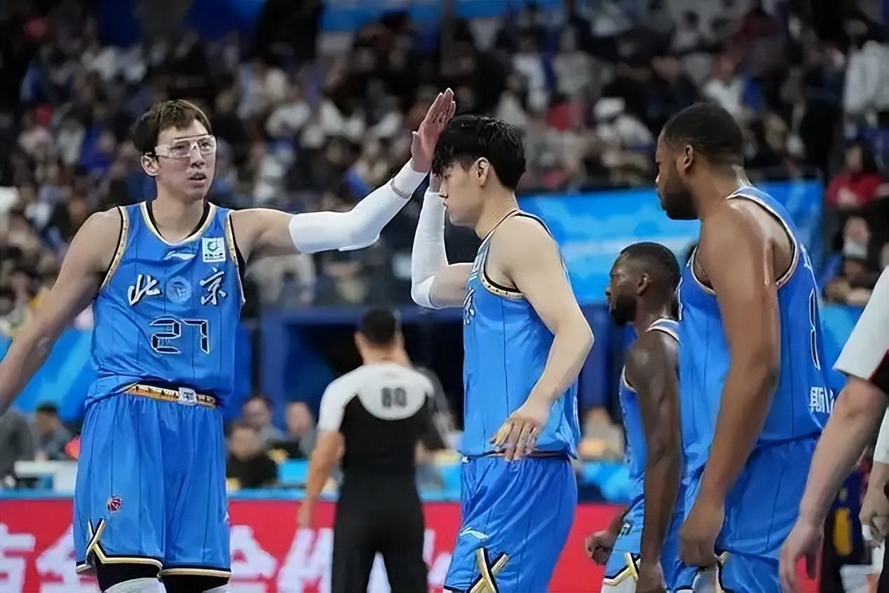 世界杯手机直播-CBA排行榜大变:北京掉出前5浙江挤进前4,广东冲第1,上海9连胜